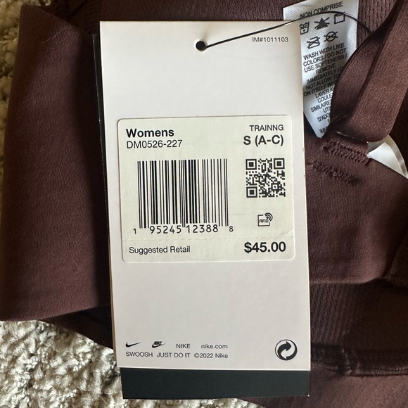 Nike Alate Bra in Brown - Picture 3 of 3